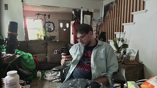 MasterDaddyCool online show from April 20, 10:22 pm