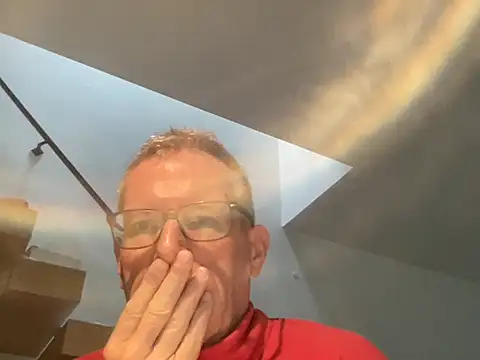 choupipat1 online show from September 26, 6:28 am