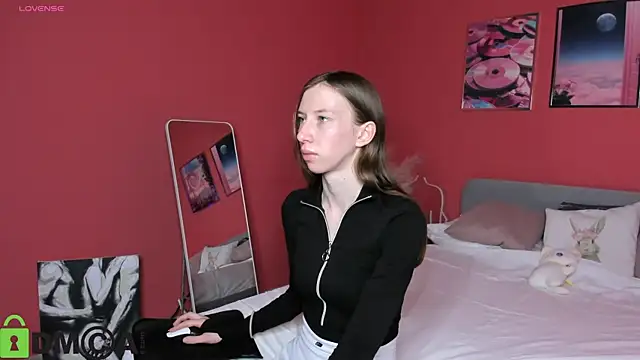 Snapshot of Lisbeth__Salander chatting on September 11, 2:33 am Lisbeth Salander online show from September 11, 2:33 am