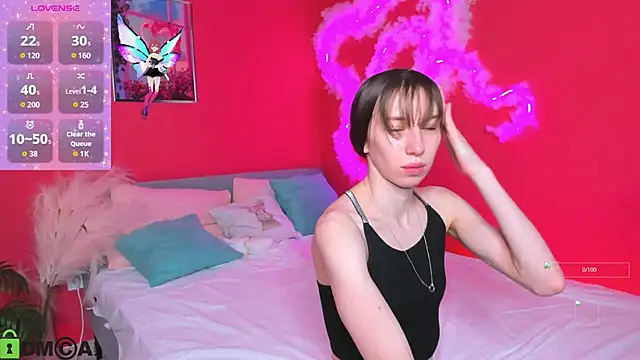 Snapshot of Lisbeth__Salander chatting on November 17, 2:39 am Lisbeth Salander online show from November 17, 2:39 am