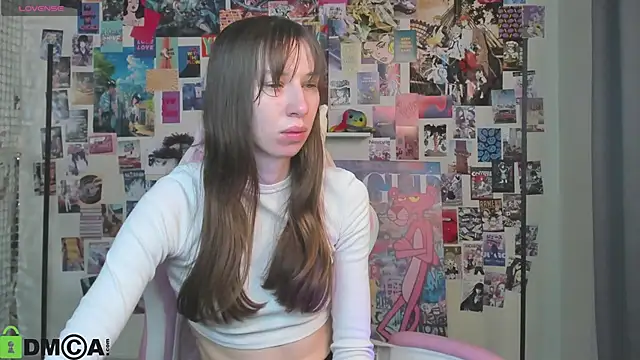 Snapshot of Lisbeth__Salander chatting on November 18, 2:39 am Lisbeth Salander online show from November 18, 2:39 am