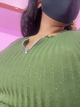 Snapshot of Priyajaanbaby chatting on June 30, 3:29 am Priyajaanbaby online show from June 30, 3:29 am