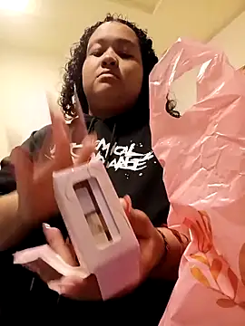 KITY HILL online show from April 23, 12:34 am