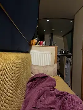 Snapshot of ladyboatlady chatting on September 22, 9:50 pm ladyboatlady online show from September 22, 9:50 pm