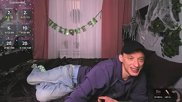 InkedJames online show from October 22, 9:53 am