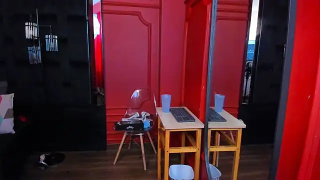 bellarivera  online show from March 13, 6:14 pm