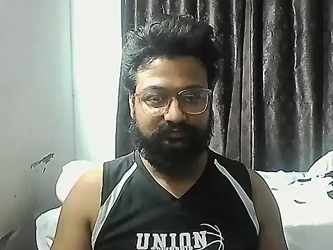 Dollseye online show from April 22, 5:36 pm