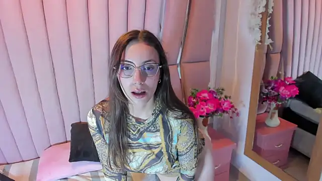 paula miler1 online show from April 14, 2:12 pm