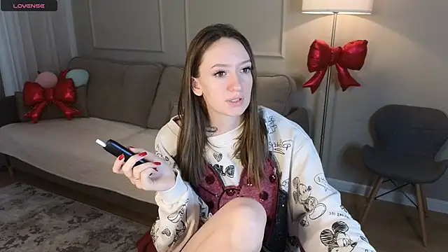 cutienaughtygirl online show from March 22, 3:21 am