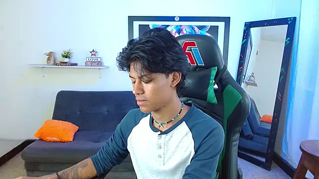 dreyk20 online show from November 19, 2:06 pm