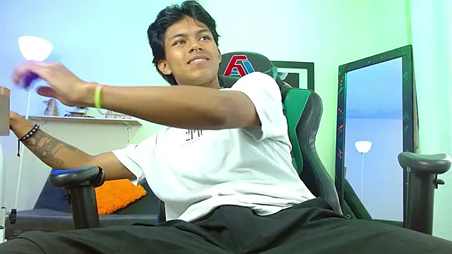 dreyk20 online show from November 25, 1:55 pm