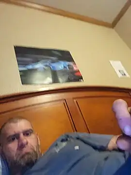 Bigdickcraig11 online show from October 19, 7:25 pm