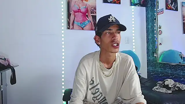 briamhoconor xh online show from November 11, 9:37 pm