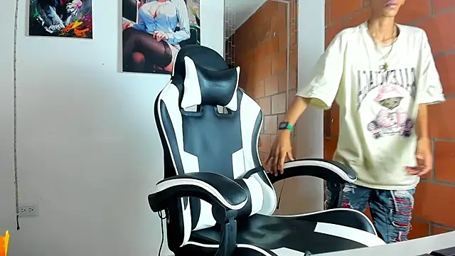 briamhoconor xh online show from March 24, 5:45 am