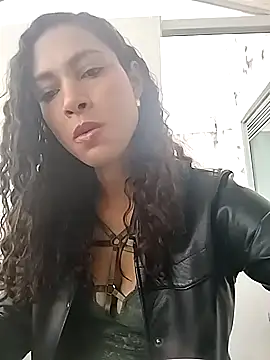 SofiaDelicia online show from October 20, 1:33 pm