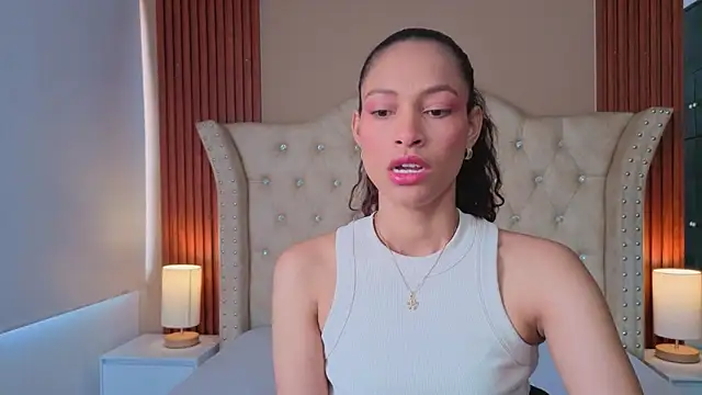 SofiaDelicia online show from November 27, 4:31 pm