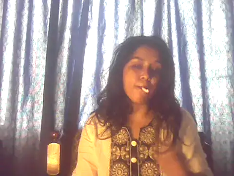 cute indianxo online show from December 18, 8:53 am