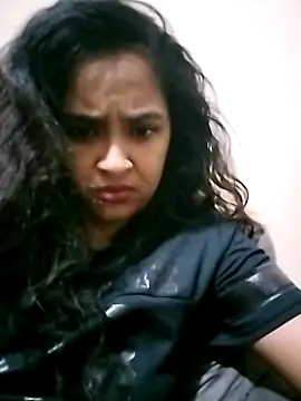 cute indianxo online show from February 7, 8:45 pm