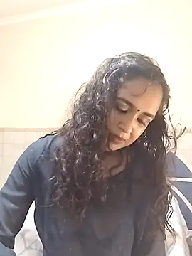 cute indianxo online show from February 12, 6:25 pm