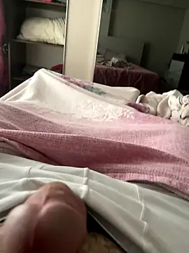 Heros2000 online show from November 10, 5:28 am