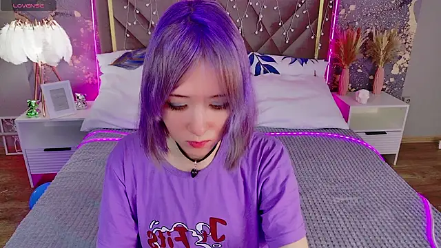 Ketrin Jones online show from February 9, 12:20 pm