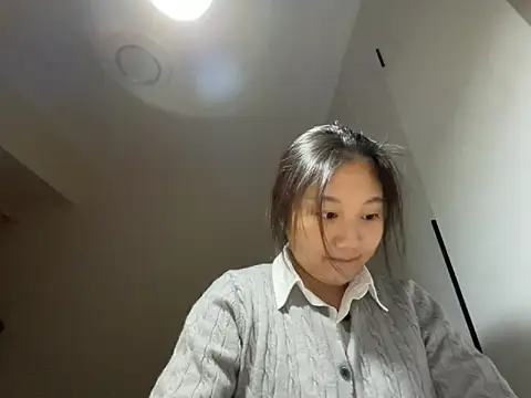 xena0501 online show from November 13, 4:50 pm