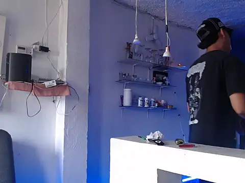 dani titan320 online show from November 13, 6:18 pm