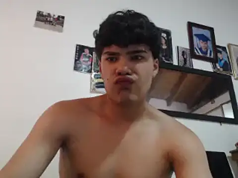 dani titan320 online show from November 15, 6:37 pm