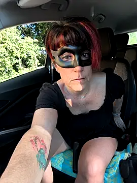 DragonflyExhib online show from April 25, 3:09 pm