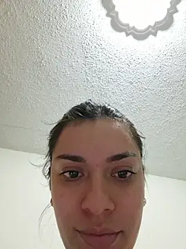 AmaiaSalvatore online show from April 18, 10:54 pm