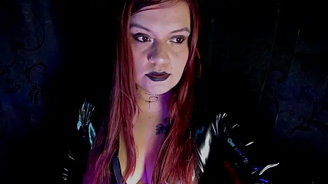 Snapshot of Moon_Dark520 chatting on February 1, 6:45 am Moon Dark520 online show from February 1, 6:45 am