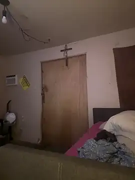 silverbay-456 online show from October 1, 8:09 am