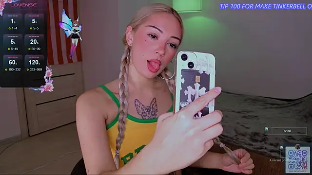 Snapshot of LeksaCandy chatting on September 29, 3:11 am LeksaCandy online show from September 29, 3:11 am