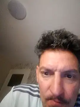 Snapshot of ARTANIS20 chatting on July 4, 11:55 pm ARTANIS20 online show from July 4, 11:55 pm