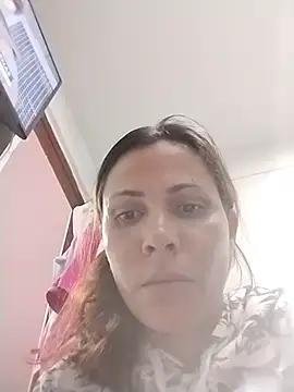 Snapshot of dyjaA chatting on October 7, 10:29 pm dyjaA online show from October 7, 10:29 pm