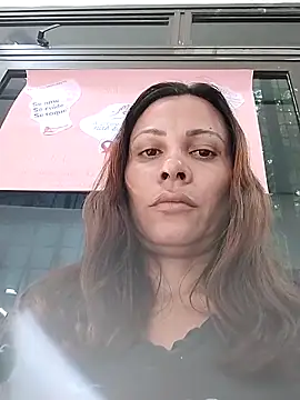 Snapshot of dyjaA chatting on October 13, 12:16 pm dyjaA online show from October 13, 12:16 pm