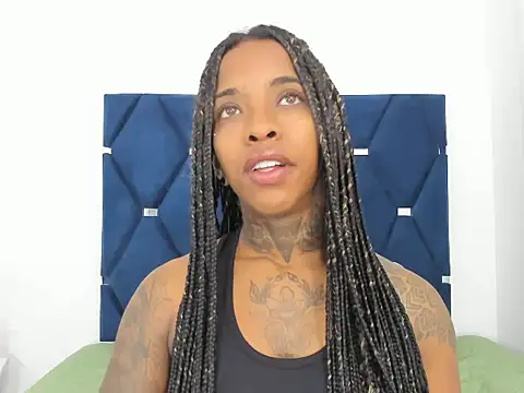 Pauline Fox online show from October 18, 1:52 am