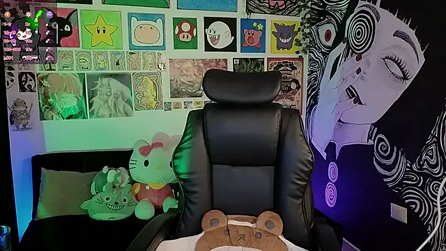 Yuhwan  online show from November 20, 11:59 pm