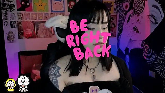 Yuhwan  online show from December 19, 4:14 pm