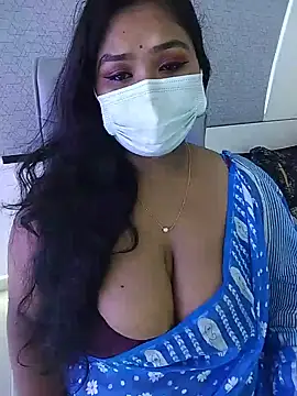 Snapshot of Cutee_Amrita chatting on June 15, 9:55 am Cutee Amrita online show from June 15, 9:55 am