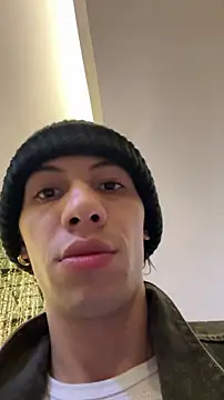 santiago cutex online show from November 30, 2:04 am