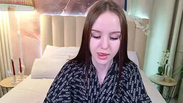 MarySparkle online show from March 31, 3:52 am