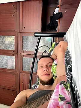 Snapshot of PUER4IK chatting on September 14, 6:56 am PUER4IK online show from September 14, 6:56 am