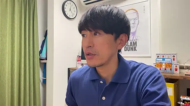 Snapshot of Bonz_Buonz chatting on September 16, 3:24 pm Bonz Buonz online show from September 16, 3:24 pm