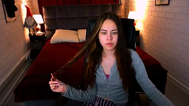 UliaNeer online show from April 23, 12:29 pm