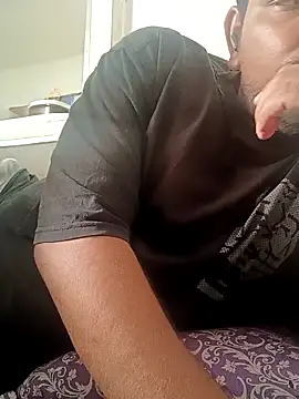 aarav 013 online show from April 21, 3:24 am