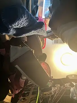 zanaaluvv online show from October 15, 4:18 pm