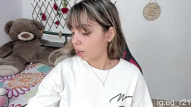 emma grays2 online show from October 14, 5:41 am