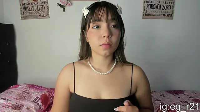 Snapshot of emma_grays2 chatting on June 9, 8:59 am emma grays2 online show from June 9, 8:59 am