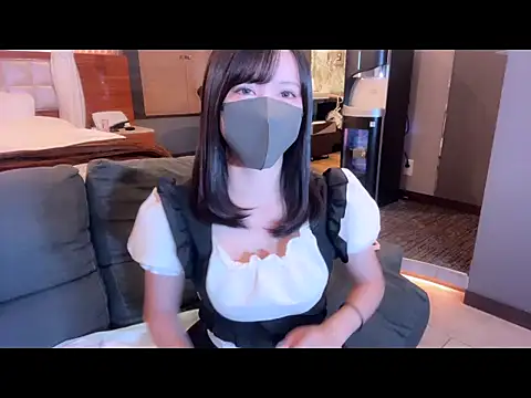 moemilk online show from October 3, 12:18 am